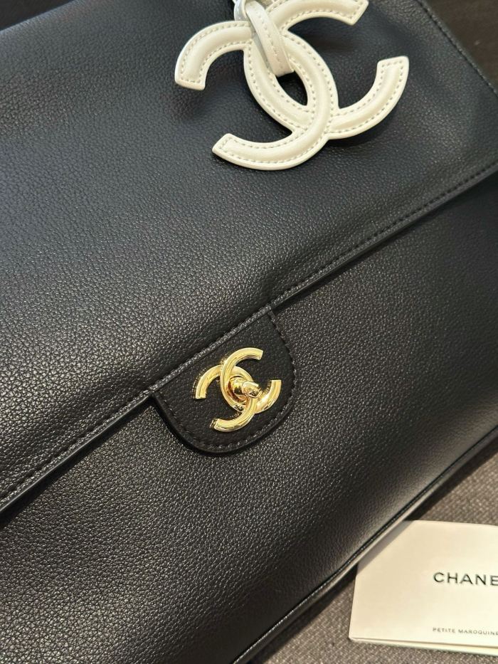 Chanel Shoulder Bag 227 DB532 38cm