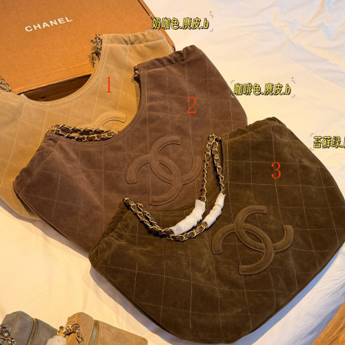 Chanel Coco Beach Bag 224 DB542 43cm