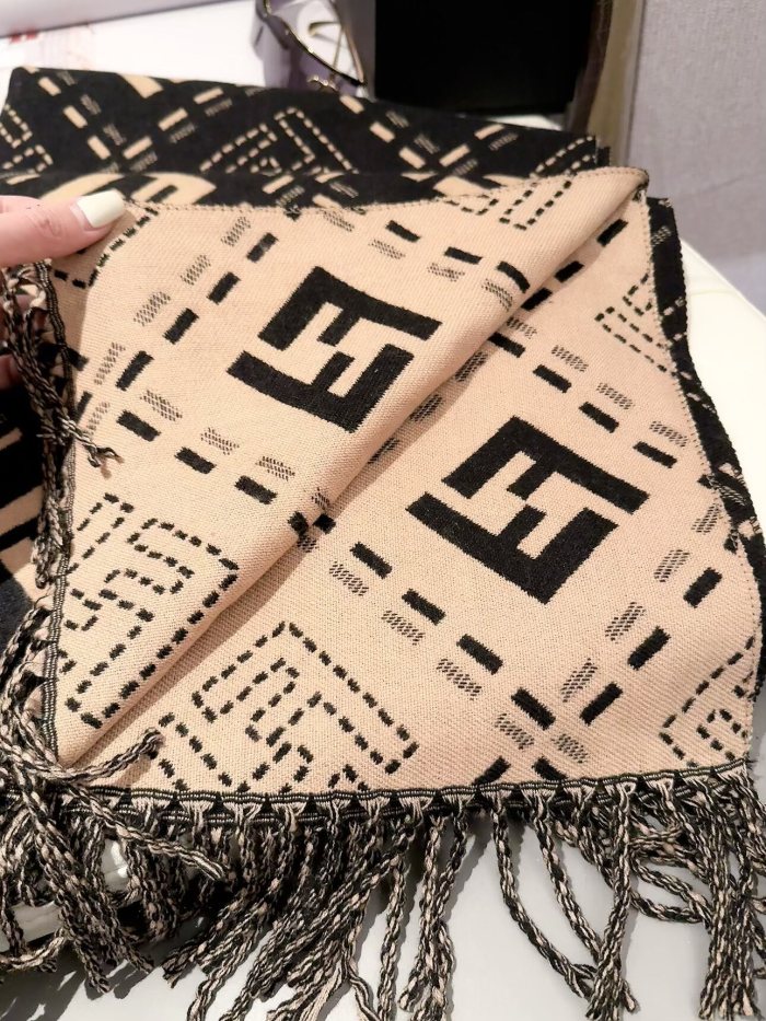 Fendi Scarf 003 180*60cm