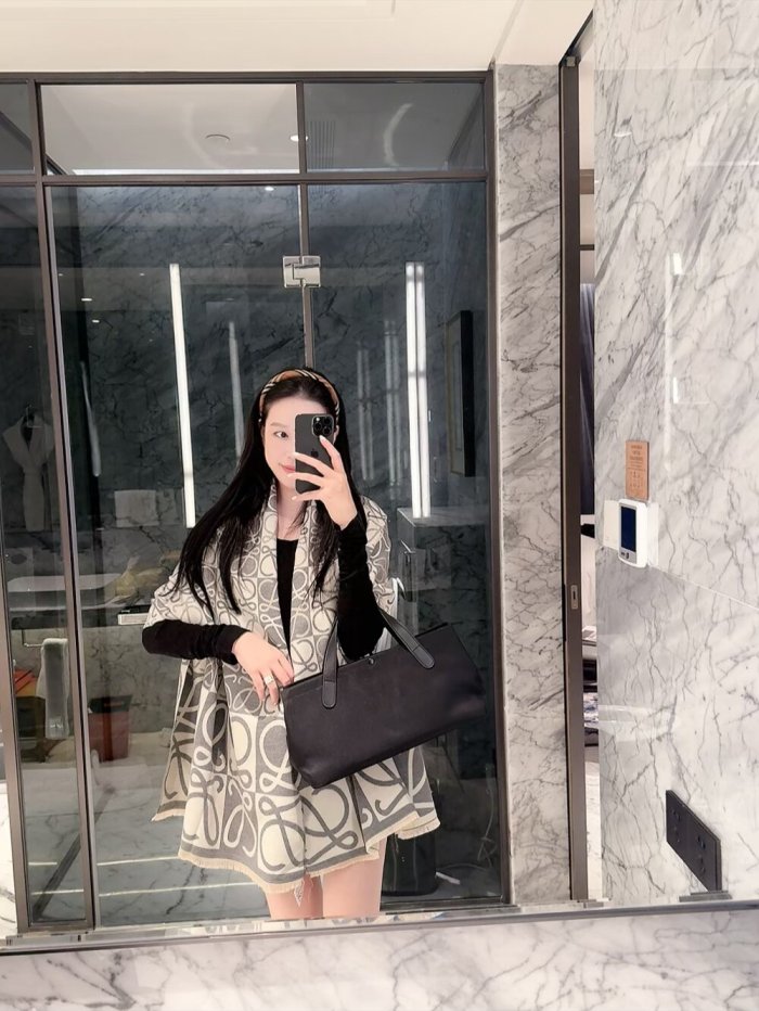 Loewe Scarf 002 180*60cm