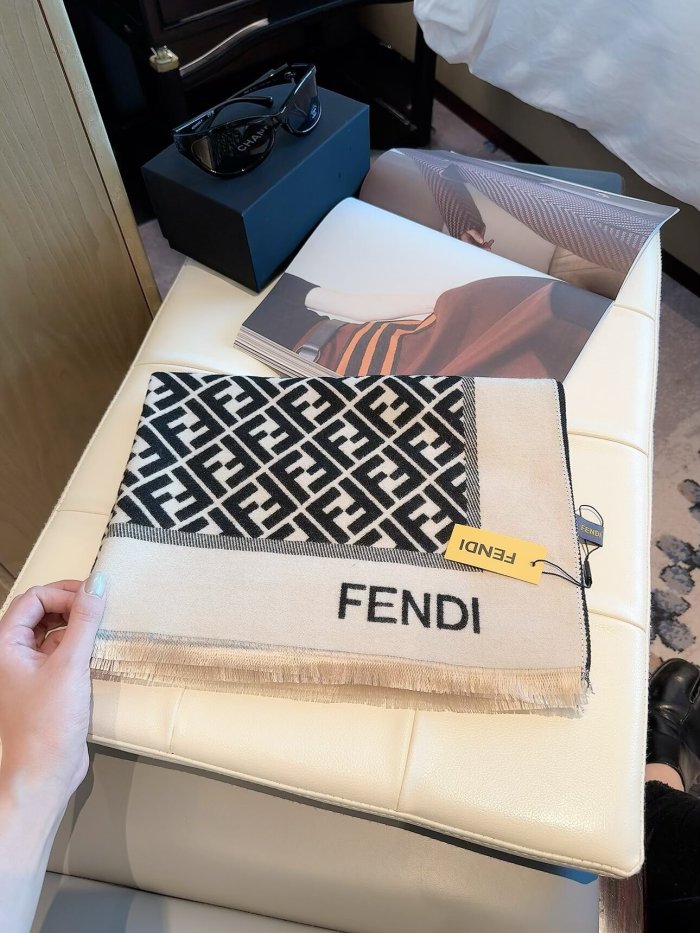 Fendi Scarf 001 180*60cm