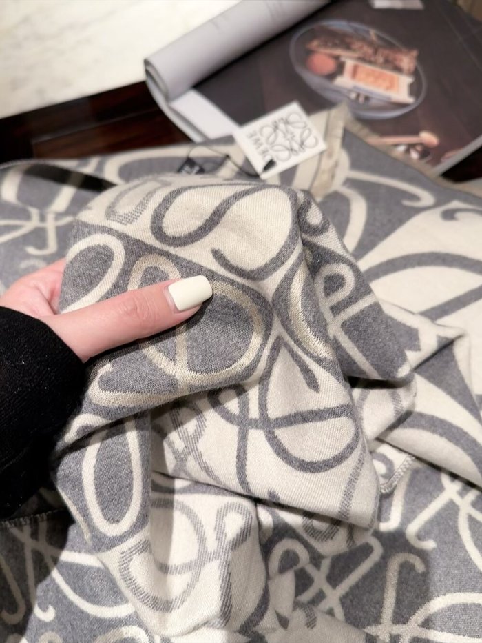 Loewe Scarf 002 180*60cm
