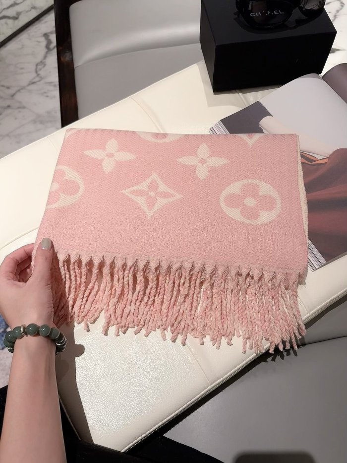 LV Scarf 004 180*60cm