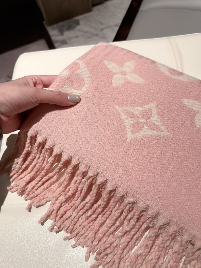 LV Scarf 004 180*60cm