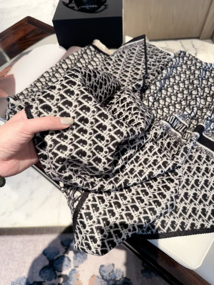 Dior Scarf 004 180*60cm