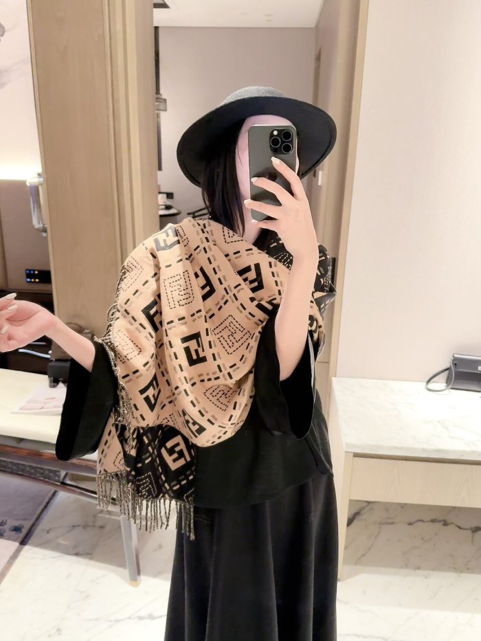 Fendi Scarf 003 180*60cm