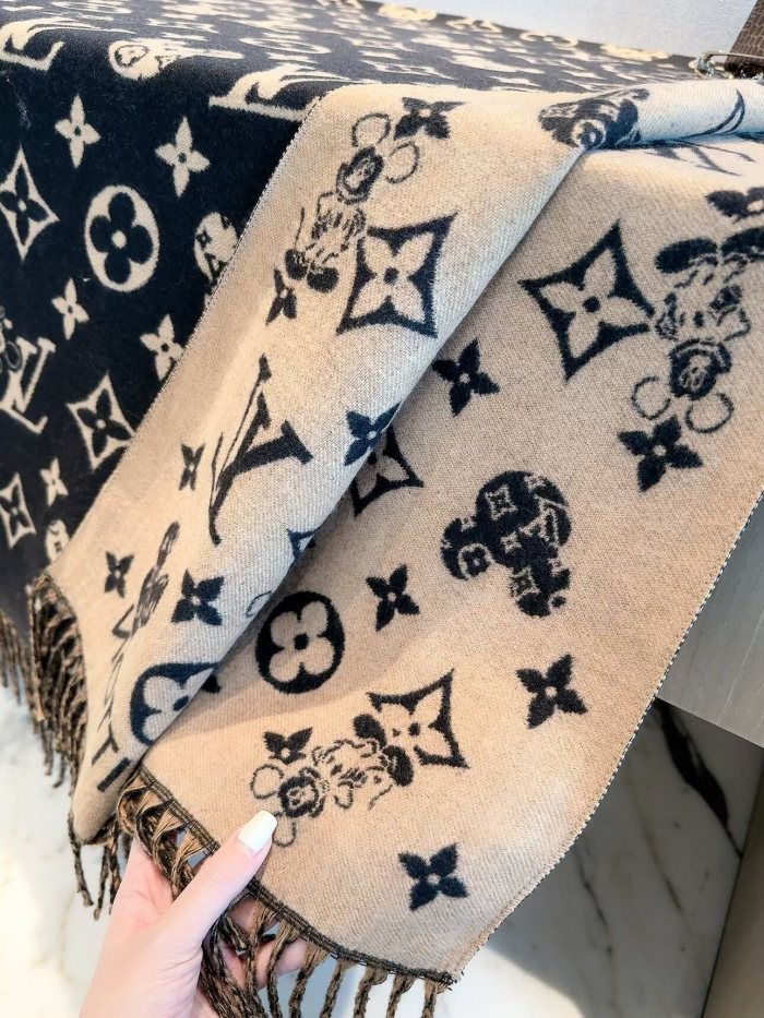 LV Scarf 015 180*60cm