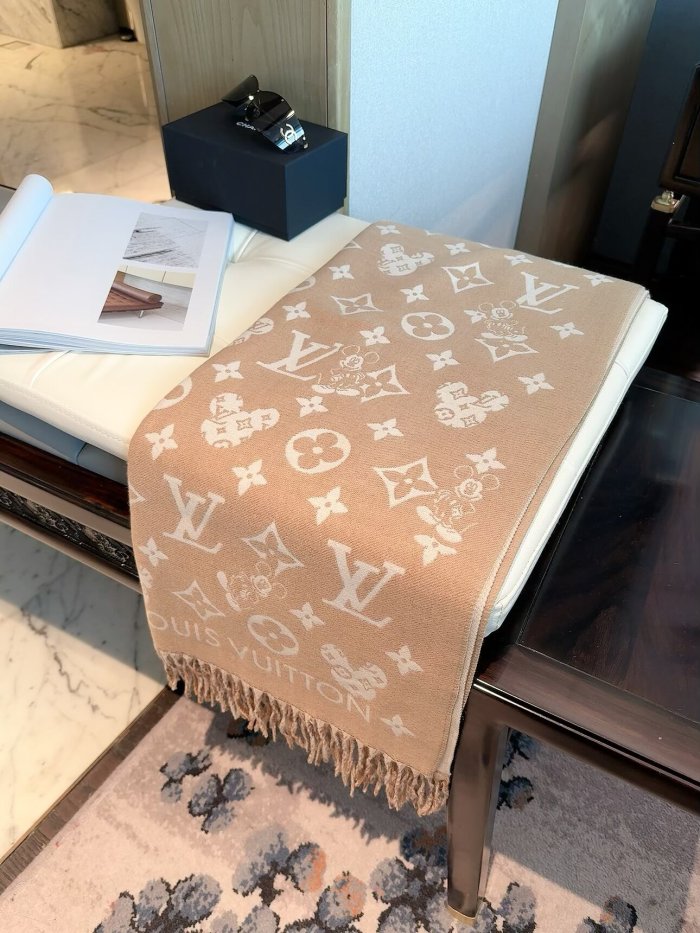 LV Scarf 015 180*60cm