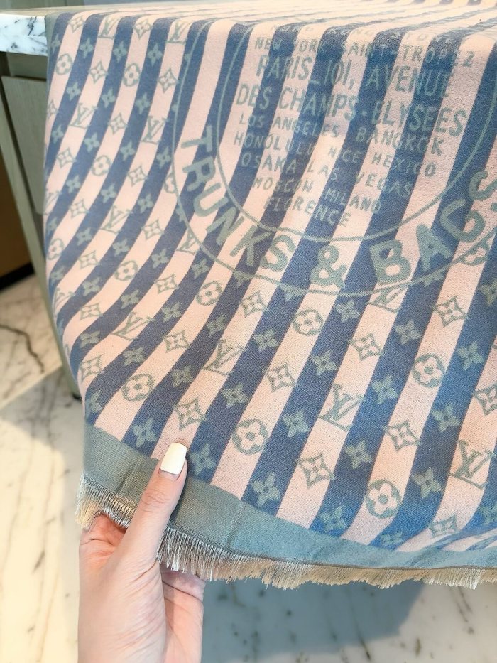 LV Scarf 012 180*60cm