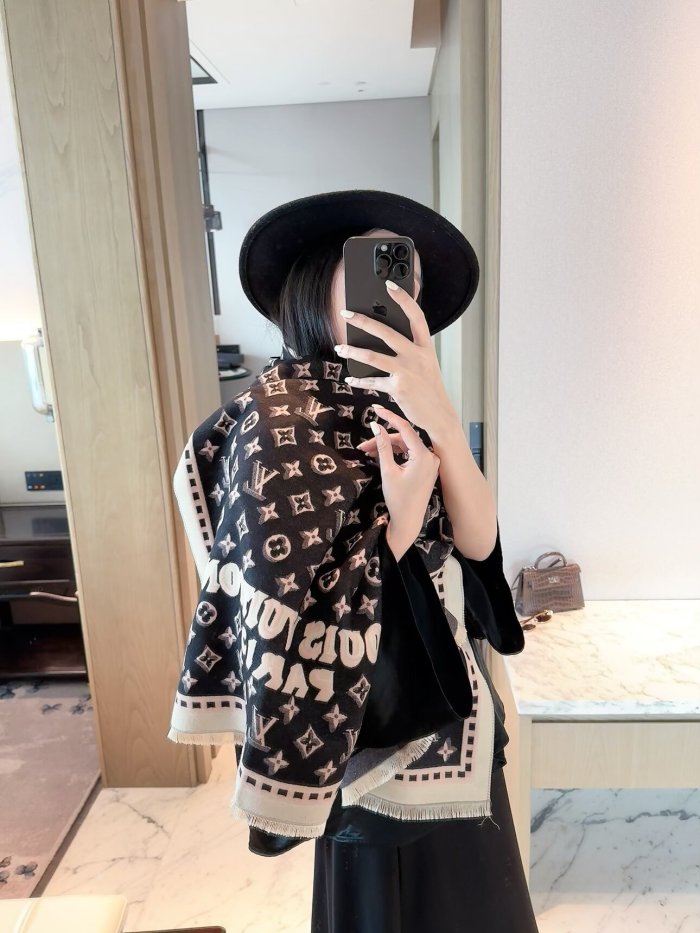 LV Scarf 013 180*60cm