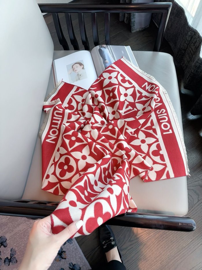 LV Scarf 011 180*60cm