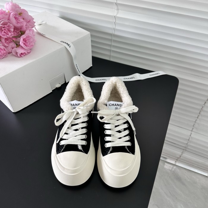 Chanel Casual Shoes 015 HL082