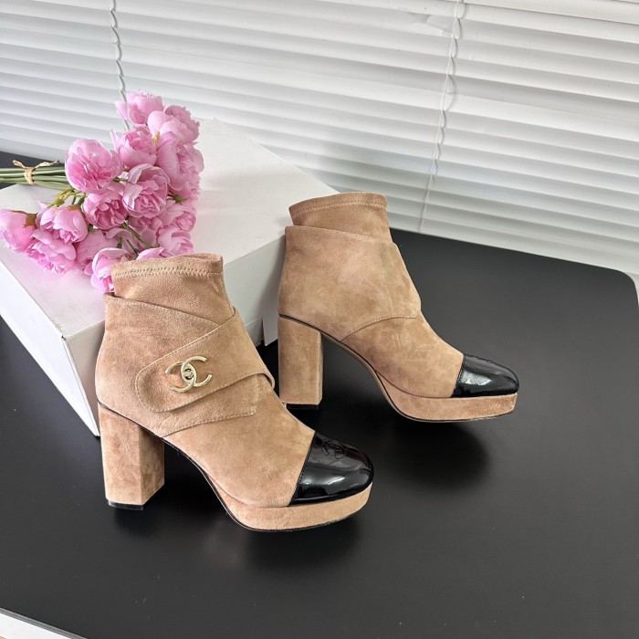 Chanel 015 boots HL004