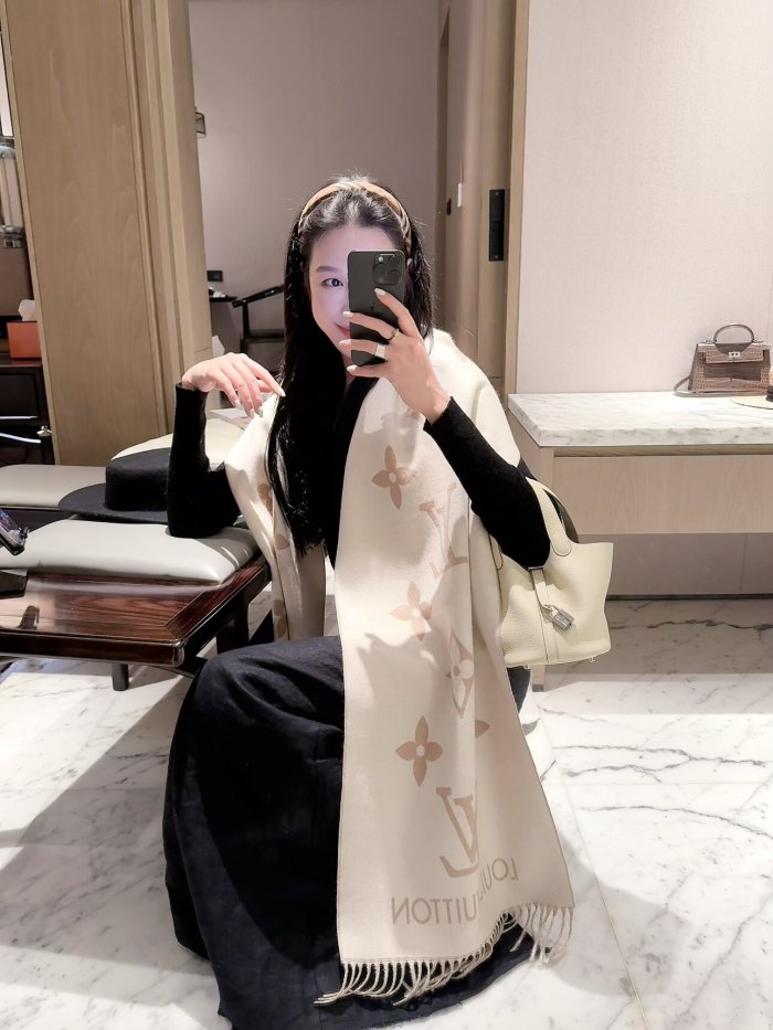 LV Scarf 021 180*60cm