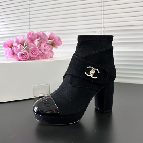 Chanel 015 boots HL004