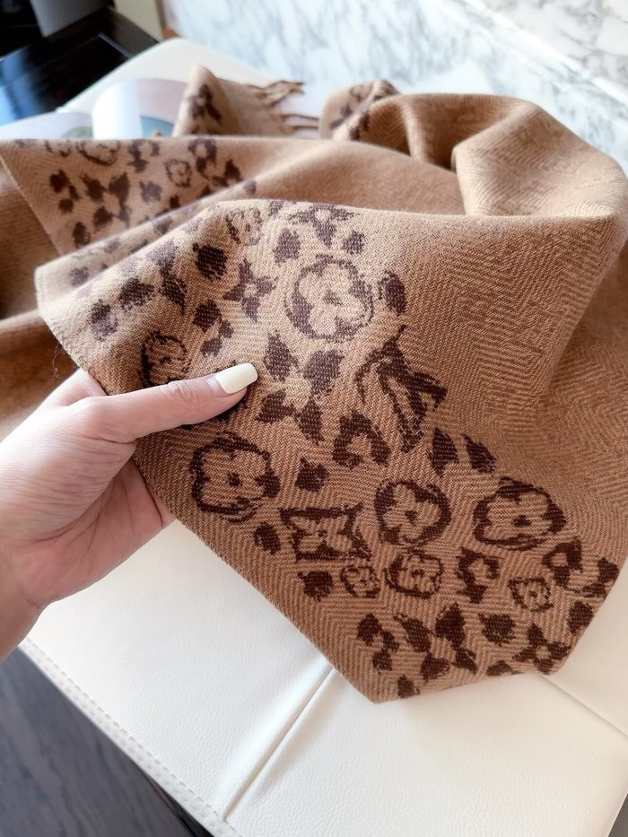 LV Scarf 025 180*60cm
