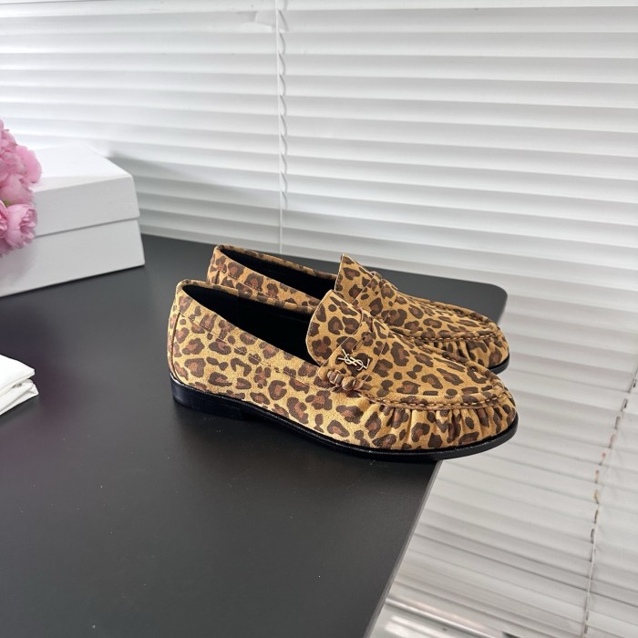 Chanel shoes 015 HL053