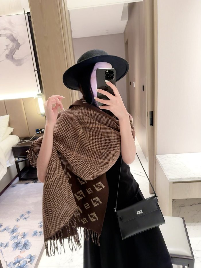 Fendi Scarf 006 180*60cm