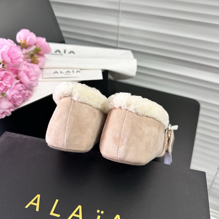 ALAIA 015 Shoes HL082
