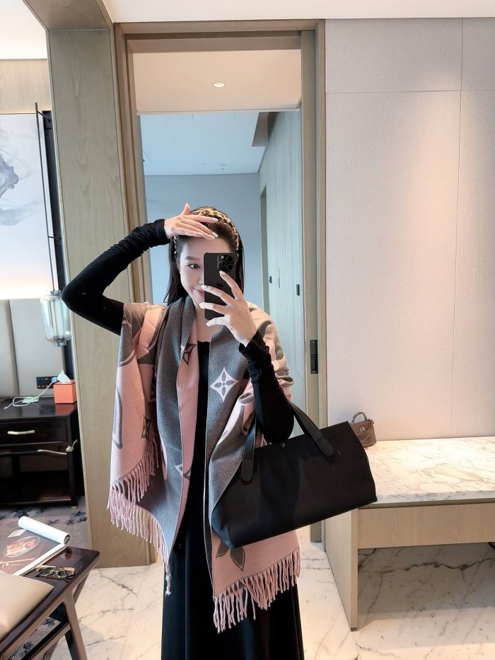 LV Scarf 038 180*60cm