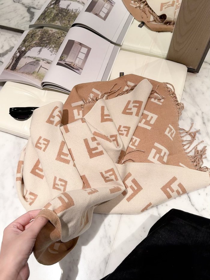 Fendi Scarf 009 180*60cm