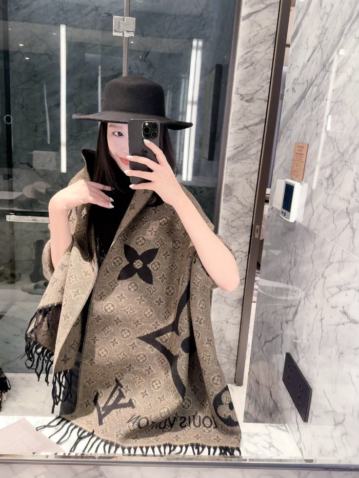 LV Scarf 036 180*60cm