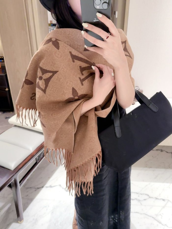 LV Scarf 035 180*60cm
