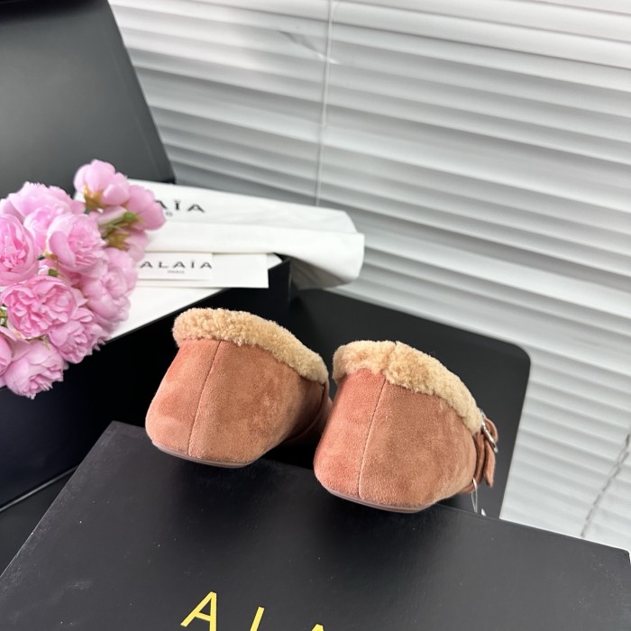 ALAIA 015 Shoes HL082