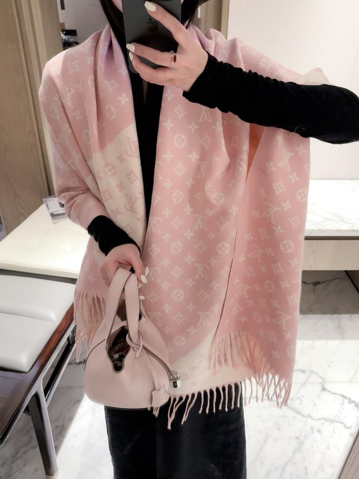 LV Scarf 033 180*60cm