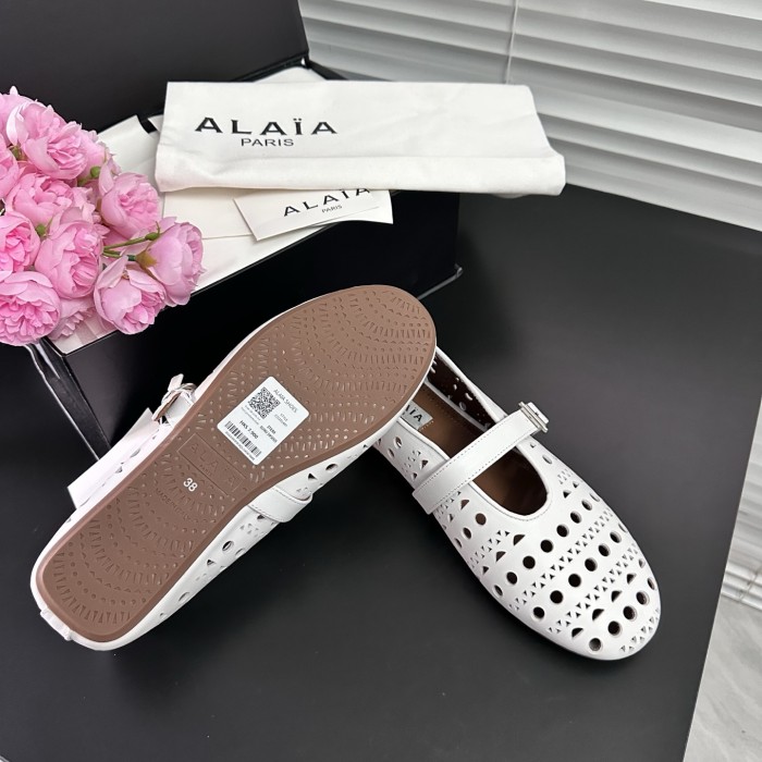 ALAIA 015 Shoes HL062