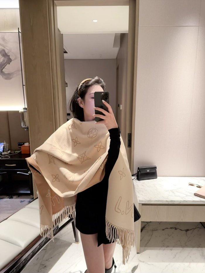 LV Scarf 039 180*60cm