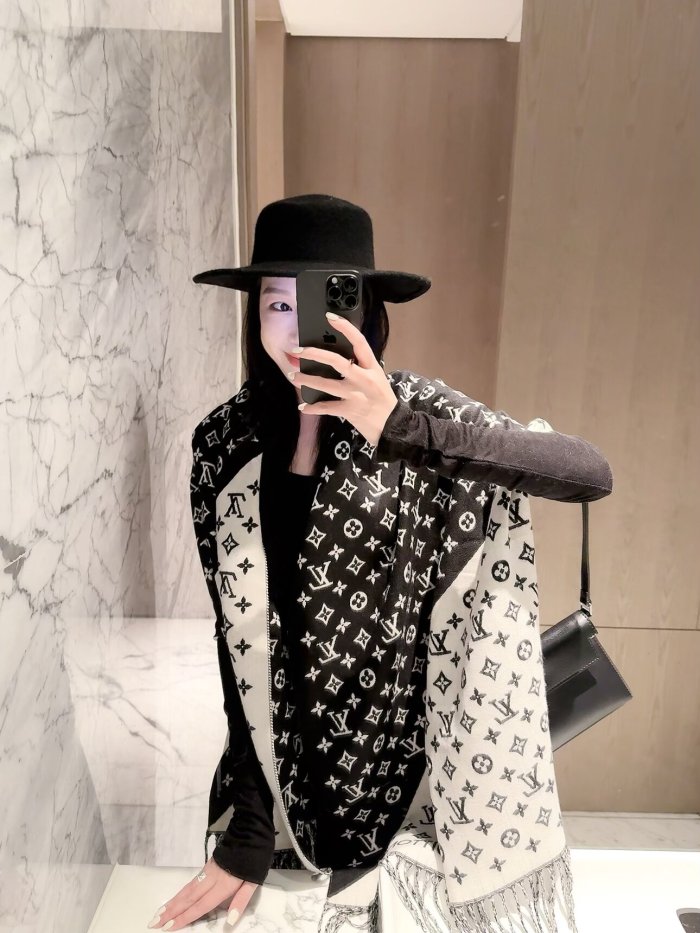 LV Scarf 033 180*60cm