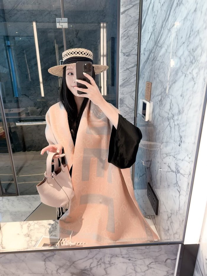 Chanel Scarf 020 180*60cm
