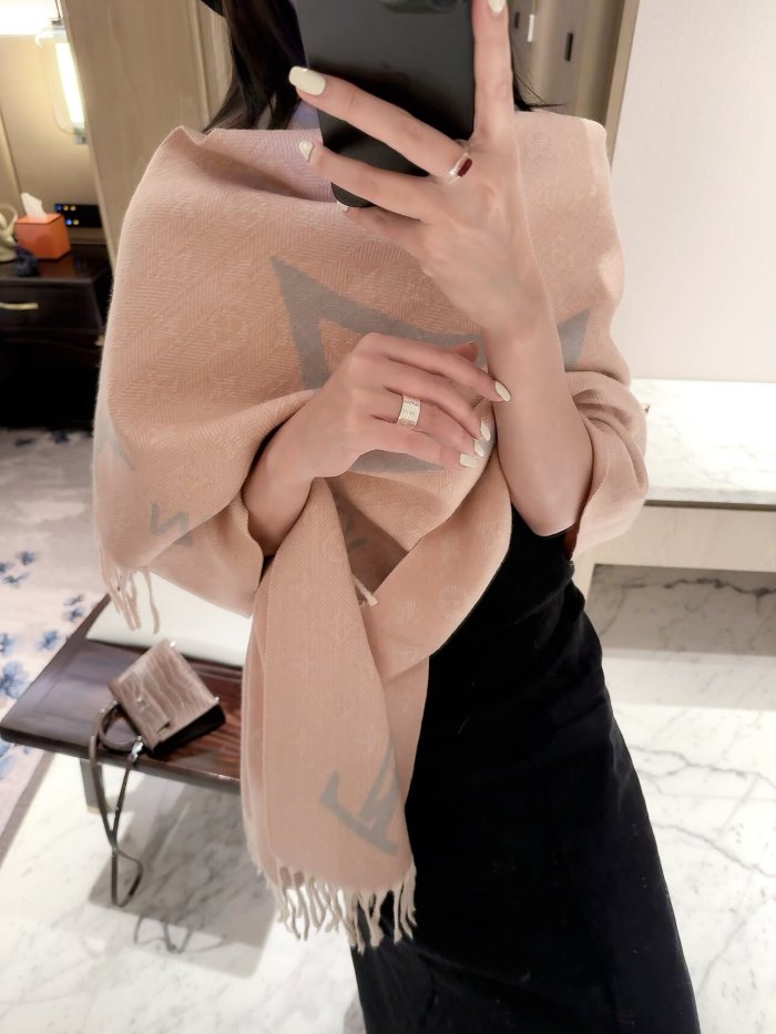 LV Scarf 036 180*60cm