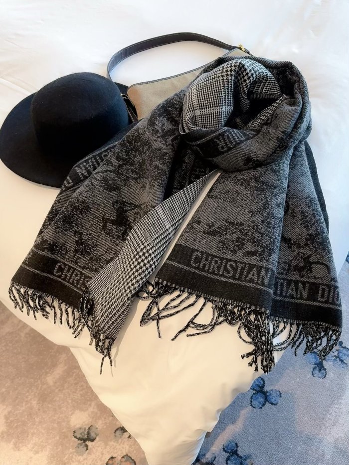 Dior Scarf 013 180*60cm