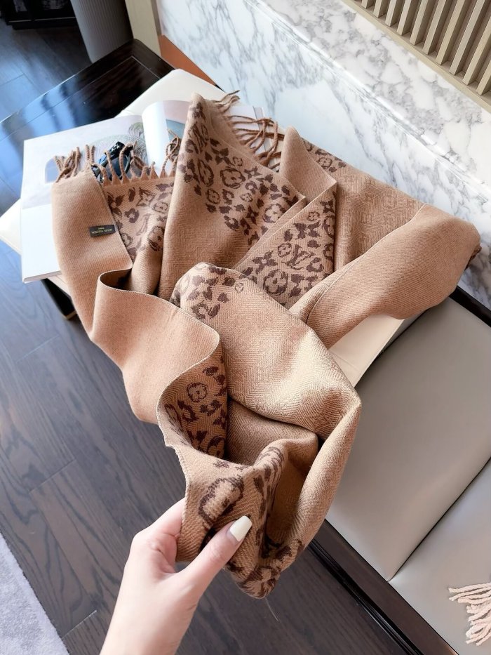 LV Scarf 025 180*60cm