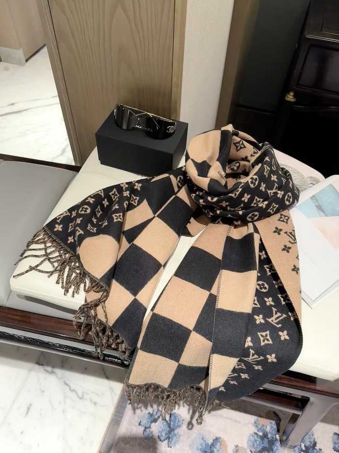 LV Scarf 027 180*60cm