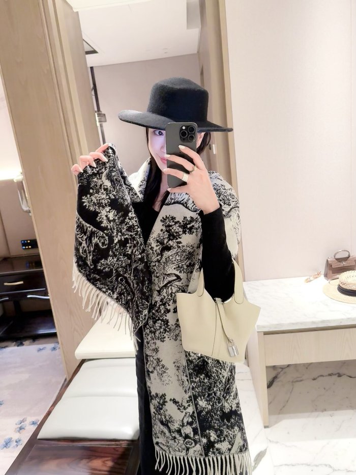 Dior Scarf 014 180*60cm