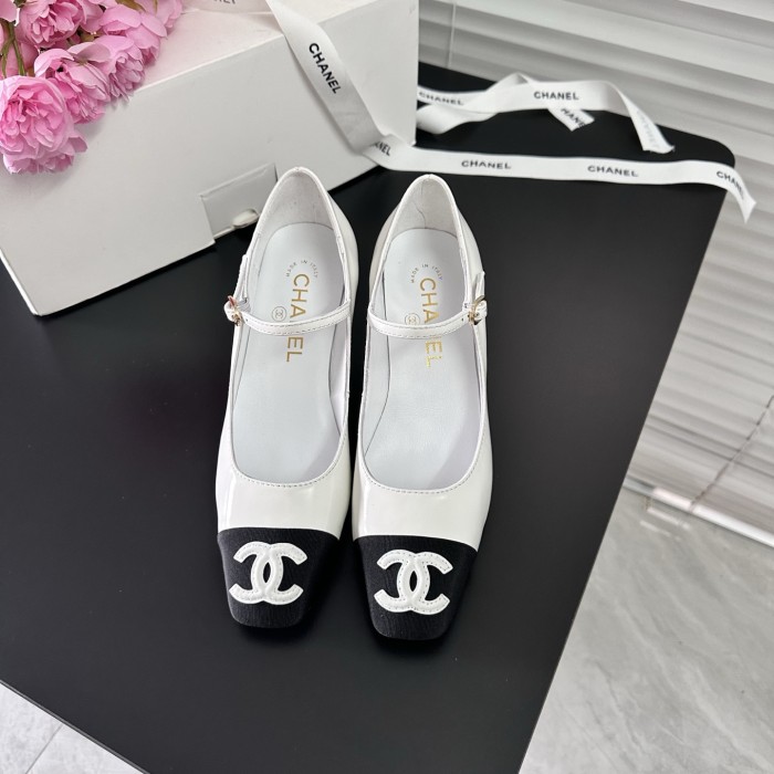 Chanel shoes 015 HL082