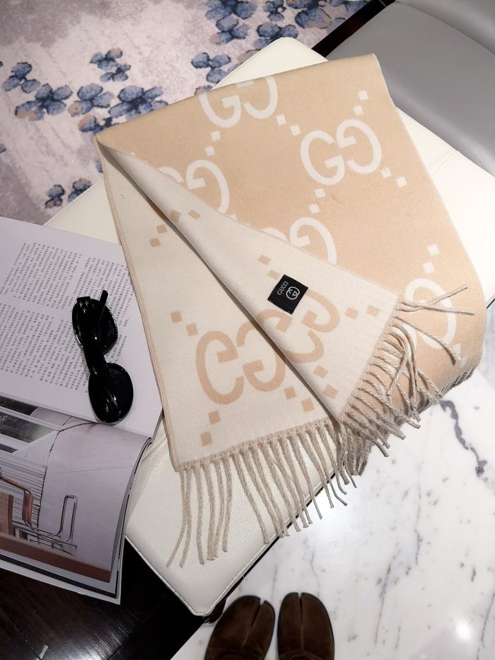 Gucci Scarf 009 180*60cm