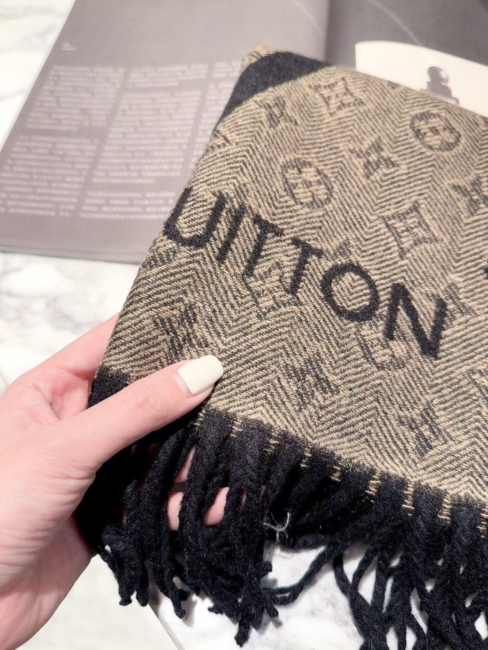 LV Scarf 036 180*60cm