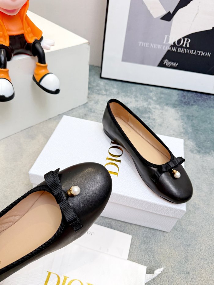 Dior shoes 038 HL062