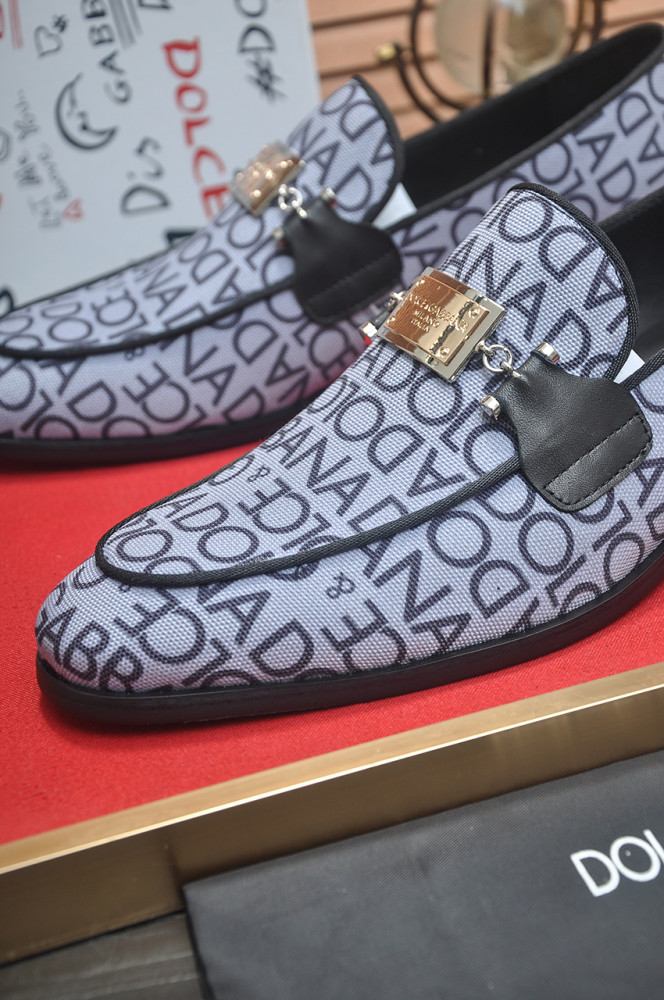 Dolce & Gabbana shoes 015 HL033