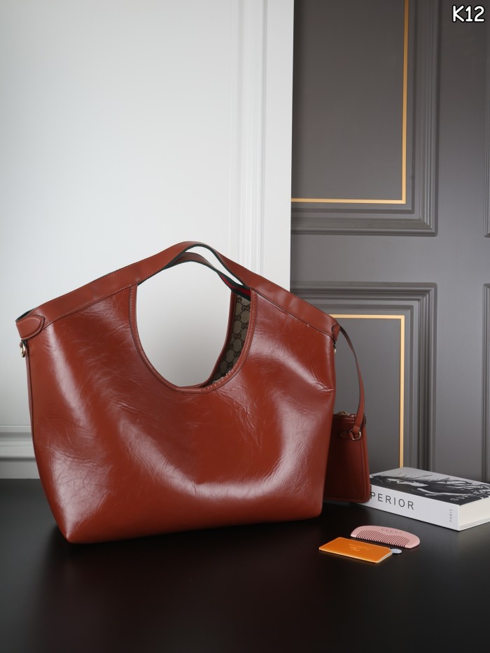 Gucci Giglio Tote 072 DB002-012 26-39cm