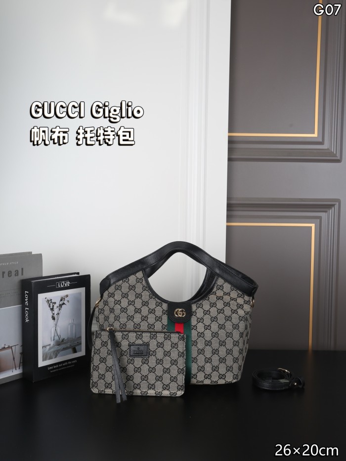 Gucci Giglio Tote 070 DB061-571 26-40cm