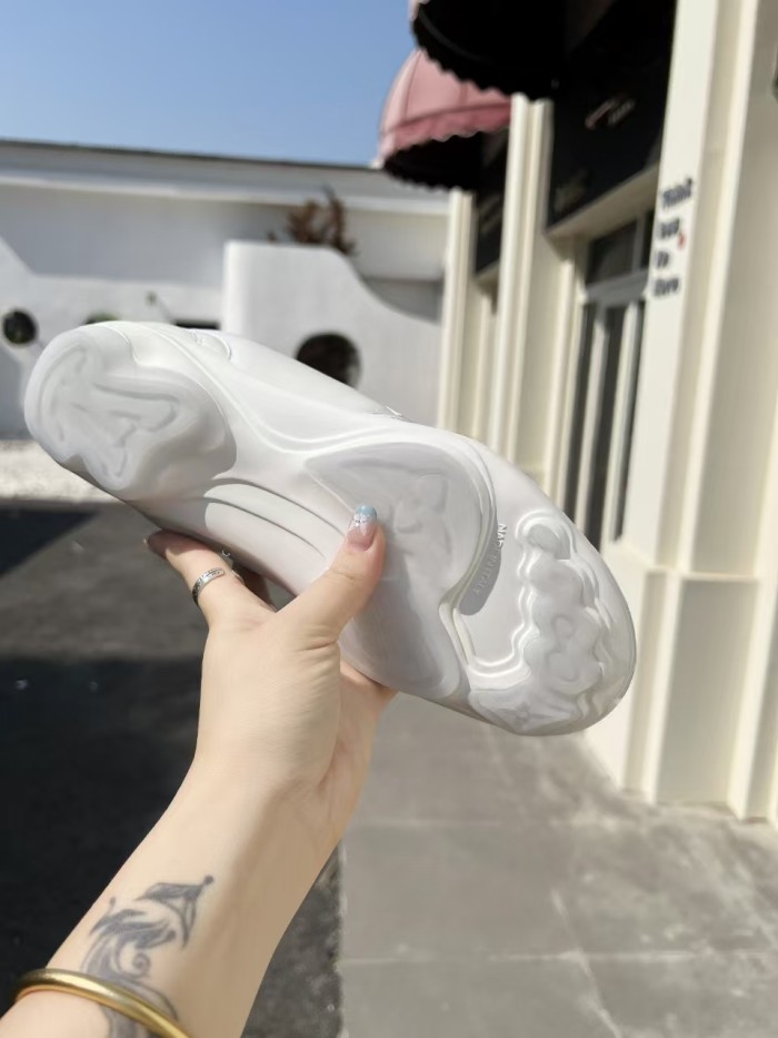 LV shoes 015 HL033