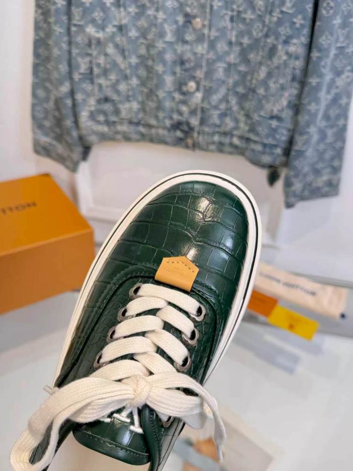 LV shoes 015 HL072