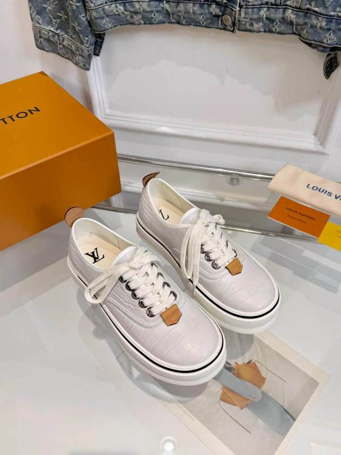 LV shoes 015 HL072