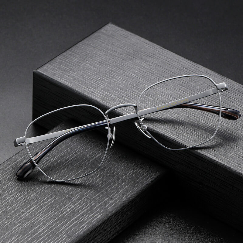 Titanium Eyeglasses KE0107, 52-20-145