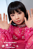 透明感がある少女 妹系エッチな人形